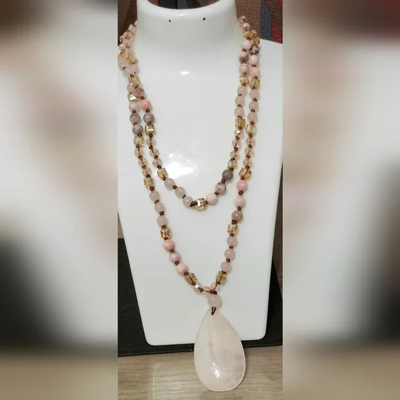 Harmony Necklace handcrafted with natural Stone Quartz, and Agate. - Picture 1 of 3